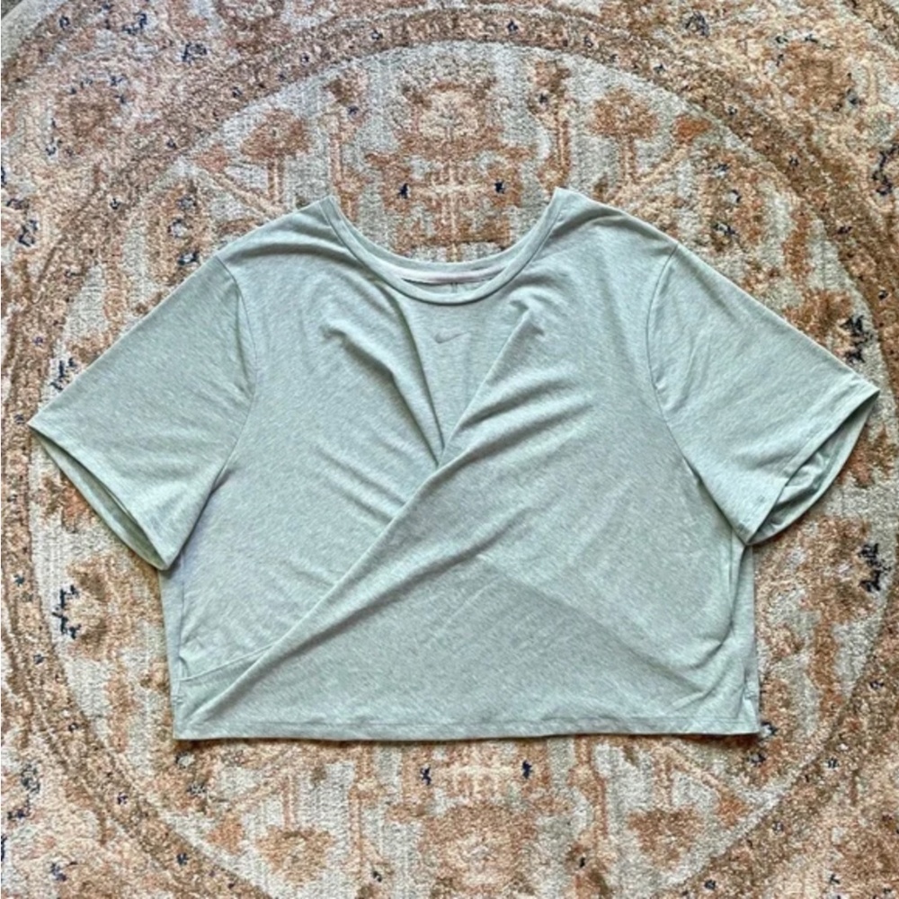 Nike Women's Dri-FIT One Luxe Twist Cropped Oversized Fit Short-Sleeve Top